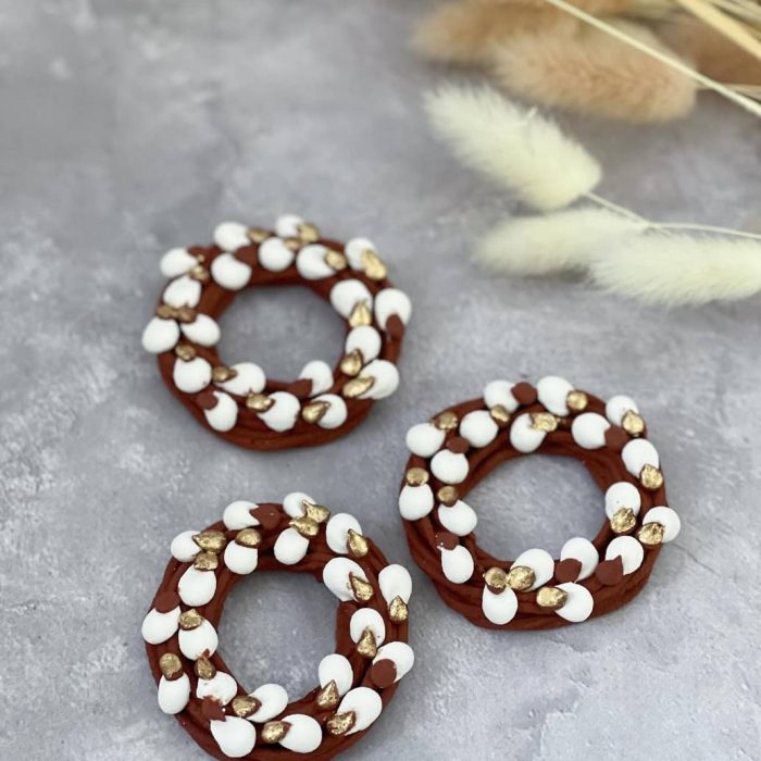 photo_5211101163774741437_y