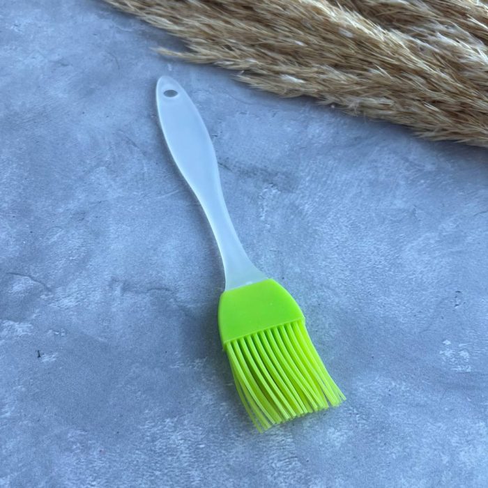 photo_5213352963588427450_y