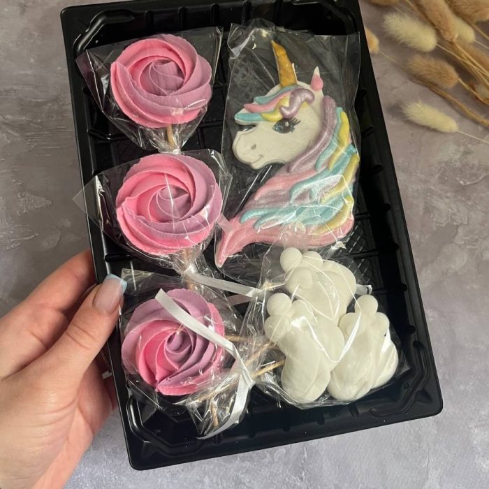 photo_5260539441397305221_y