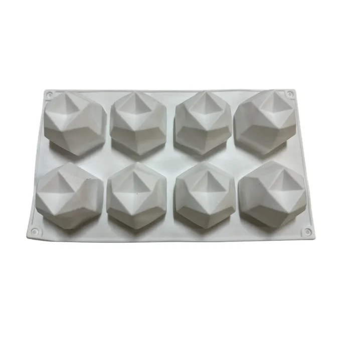 6242159155_w640_h640_6242159155