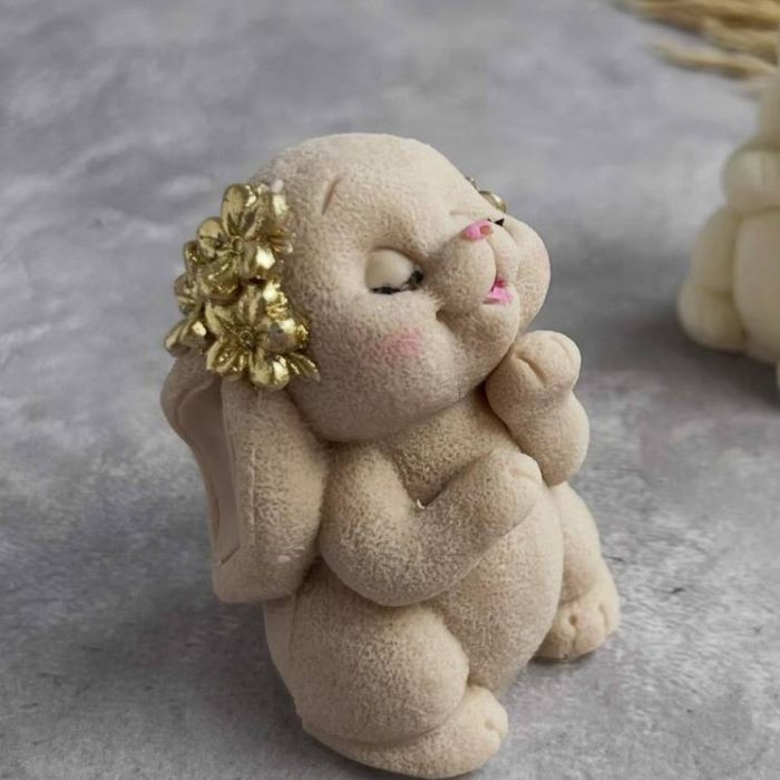 photo_5462870742208216168_y