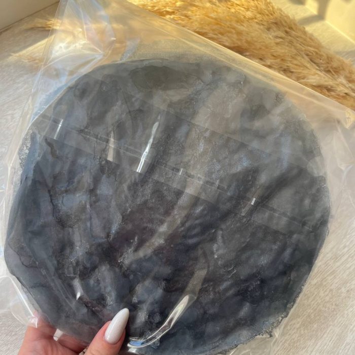 photo_5296451960762925981_y