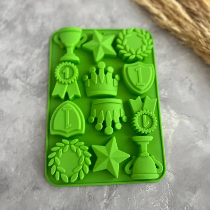 photo_5219951815766510919_y